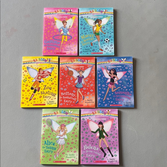 Rainbow Magic The Sport Fairies Series 7 Book Collection - Picture 2 of 12